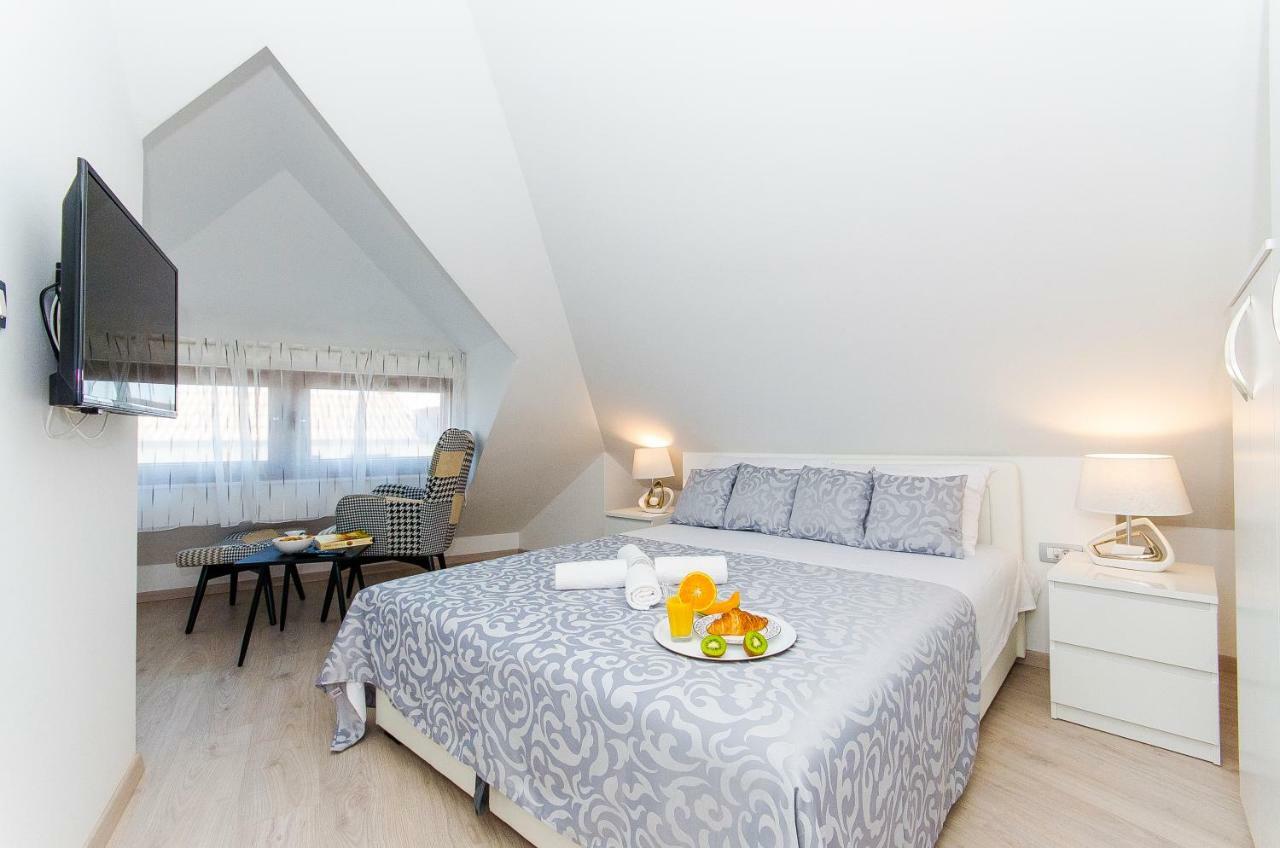 Apartments Keli Kaštela Екстериор снимка